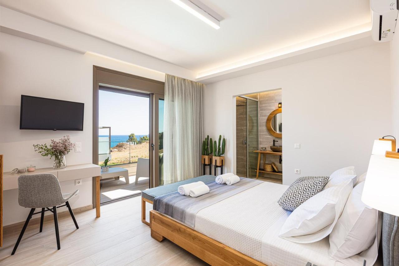 Lagoon Seabreeze Villa, Sumptuous Retreat, By Thinkvilla Panormos  Екстер'єр фото