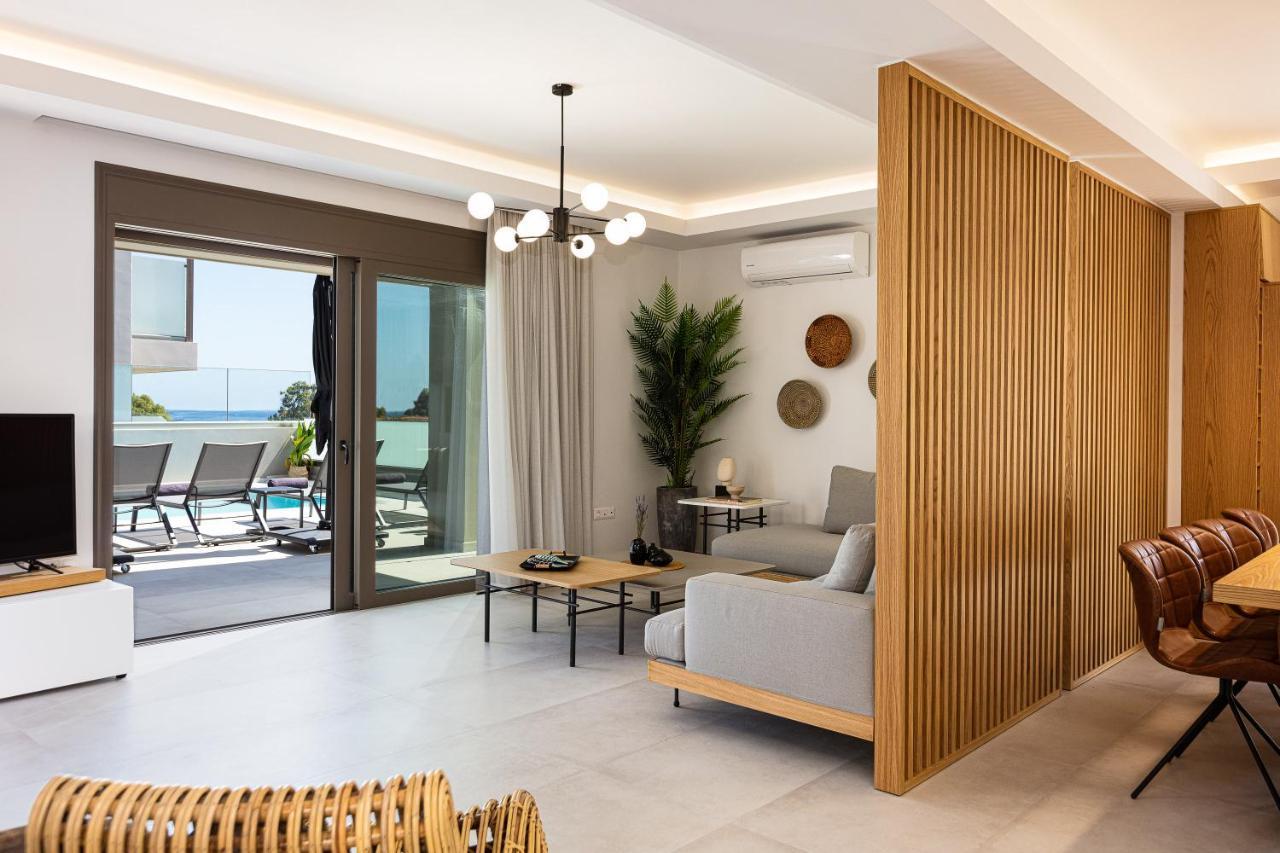 Lagoon Seabreeze Villa, Sumptuous Retreat, By Thinkvilla Panormos  Екстер'єр фото